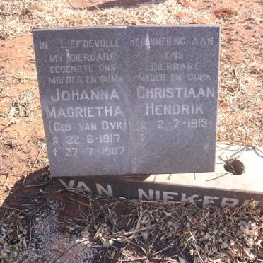 NIEKERK Christiaan Hendrik, van 1913- &amp; Johanna Magrietha VAN DYK 1917-1987