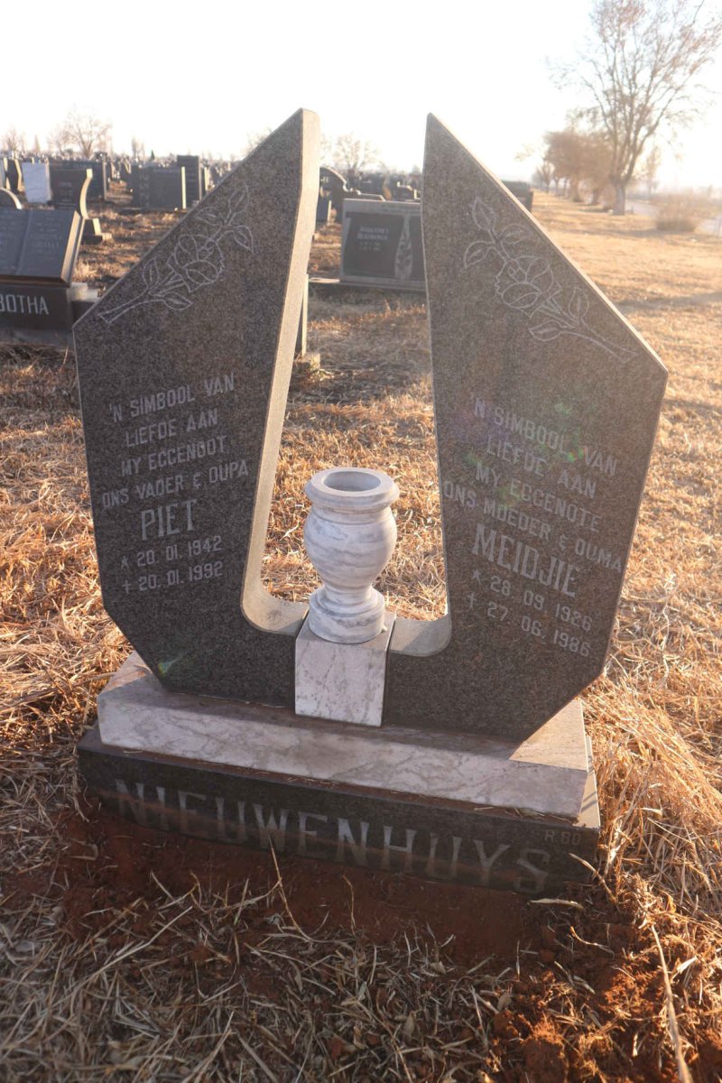 NIEUWENHUYS Piet 1942-1992 &amp; Meidjie 1926-1986