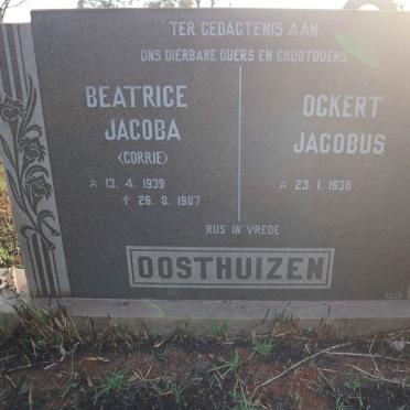 OOSTHUIZEN Ockert Jacobus 1936- &amp; Beatrice Jacoba 1939-1987
