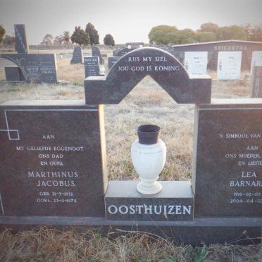 OOSTHUIZEN Marthinus Jacobus 1912-1979 &amp; Lea BARNARD 1916-2004