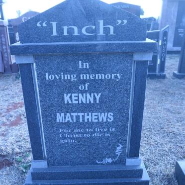PETLELE Kenny Matthews