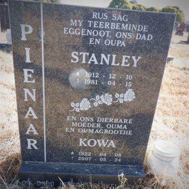 PIENAAR Stanley 1912-1981 &amp; Kowa 1922-2007