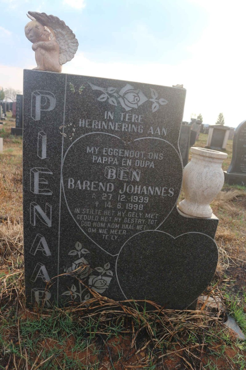 PIENAAR Barend Johannes 1939-1998 