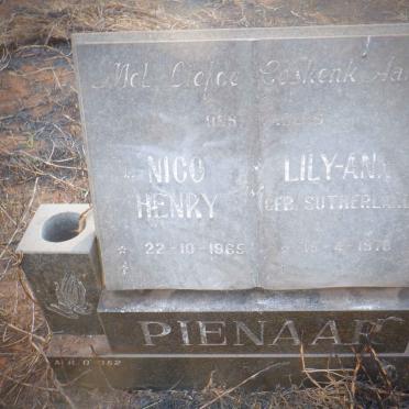PIENAAR Nico Henry 1965- &amp; Lily-Ann SUTHERLAND 1970-