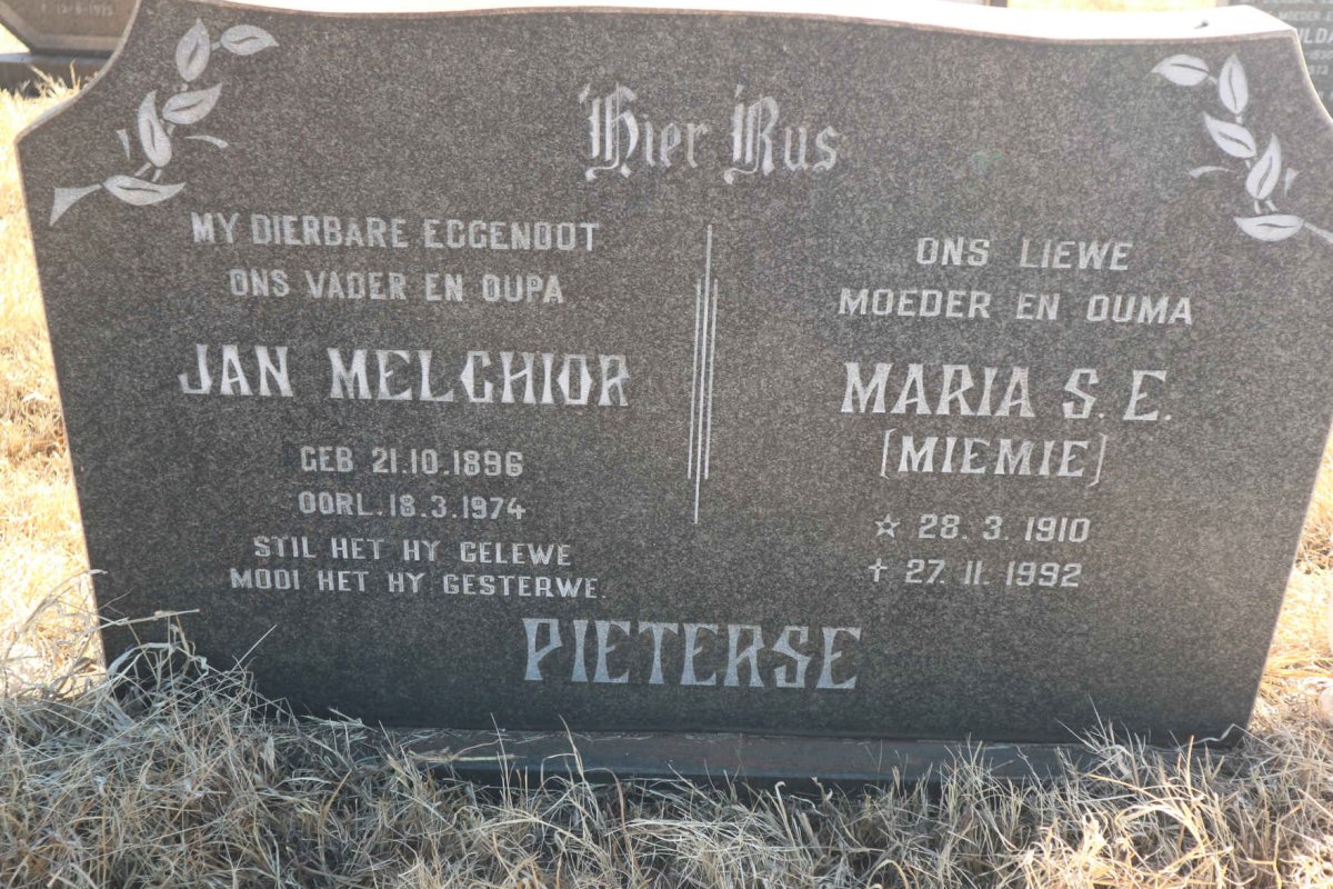 PIETERSE Jan Melchior 1896-1974 &amp; Maria S.E. 1910-1992