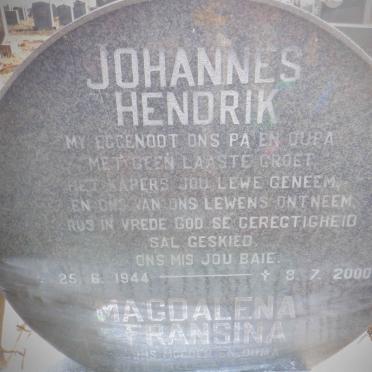 PIENAAR Johannes Hendrik 1944-2000 &amp; Magdalena Fransina 1941-