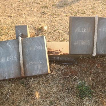 PLESSIS Willem Jacobus, du 1929-  &amp; Dolores 1933-1977