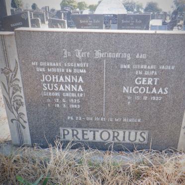 PRETORIUS Gert Nicolaas 1922- &amp; Johanna Susanna GROBLER 1925-1983