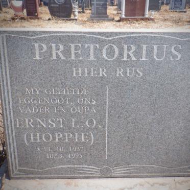 PRETORIUS Ernst L.O. 1937-1995