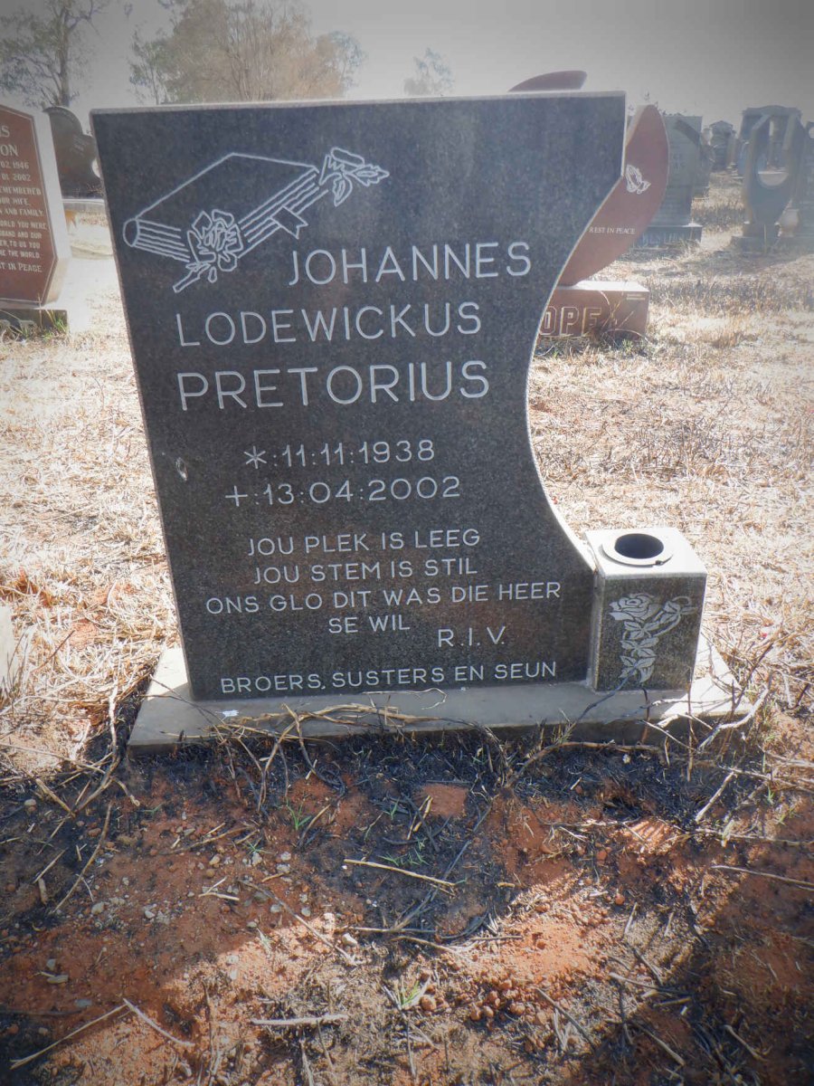 PRETORIUS Johannes Lodewickus 1938-2002