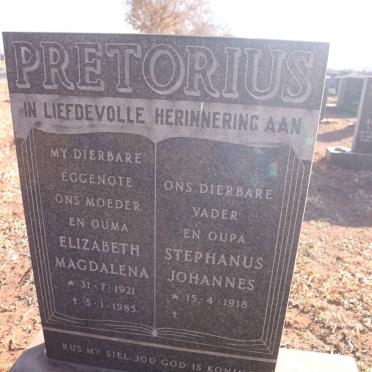 PRETORIUS Stephanus Johannes 1918-  &amp; Elizabeth Magdalena 1921-1985