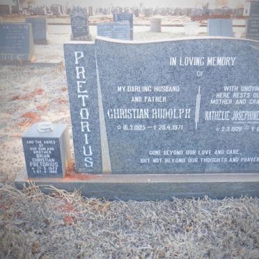 PRETORIUS Christian Rudolph 1925-1971 &amp; Nathelie Josephine WETHMAR formerly PRETORIUS 1928-2016
