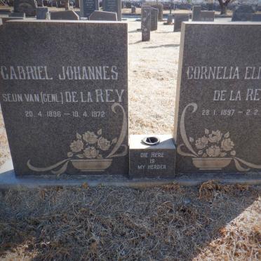 REY Gabriel Johannes, de la 1896-1972 &amp; Cornelia Elizabeth 1897-1982