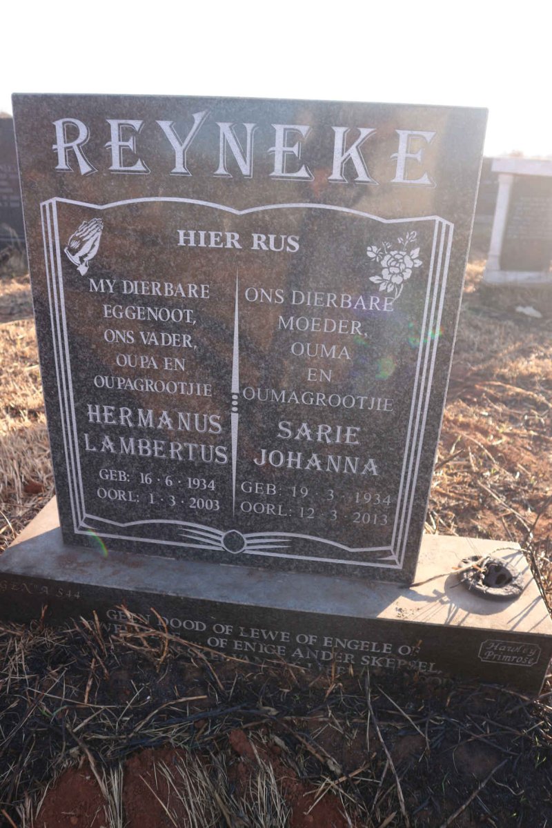 REYNEKE Hermanus Lambertus 1934-2003 &amp; Sarie Johanna 1934-2013