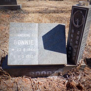ROODT Bonnie 1944-1992 :: ROODT Brandon Tyrone 1997-1997