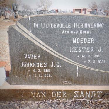SANDT Johannes J.C., van der 1898-1969 &amp; Hester J. 1904-1991