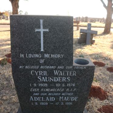 SAUNDERS Cyril Walter 1909-1976 &amp; Adelaid Maude 1909-1991