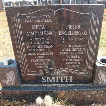 SMITH Pieter Engelbertus 1947-  &amp; Mieta Magdalena 1952-2011