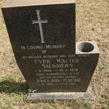 SOUNDERS Cyril Walter 1909-1976 &amp; Adelaid Maude 1908-1991 