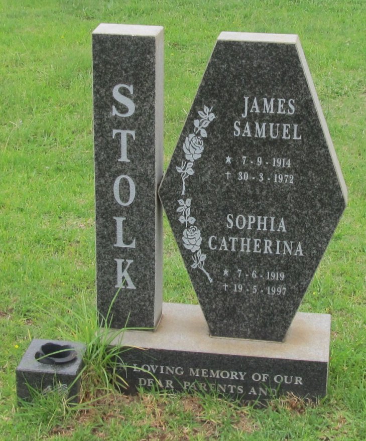 STOLK James Samuel 1914-1972 &amp; Sophia Catherina 1919-1997