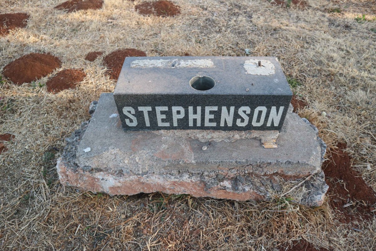 STEPHENSON ?