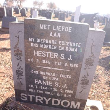 STRYDOM Fanie S.J. 1944-2008 &amp; Hester S.J. 1945-1986