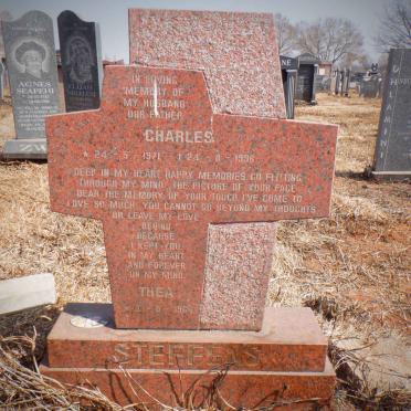 STEFFENS Charles 1971-1996 &amp; Thea 1966-