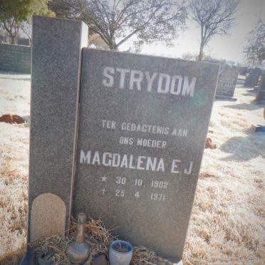 STRYDOM Magdalena E.J. 1902-1971