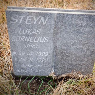 STEYN Lukas Cornelius 1999-1999