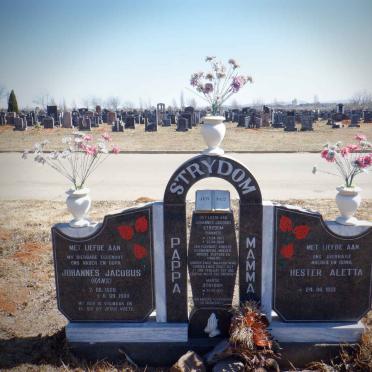 STRYDOM Johannes Jacobus 1928-1989 &amp; Hester Aletta 1933- :: STRYDOM  Johannes Jacobus 1957-2004 &amp; Martie 1959-