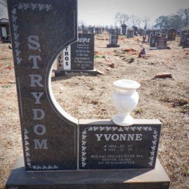 STRYDOM Yvonne 1944-2011
