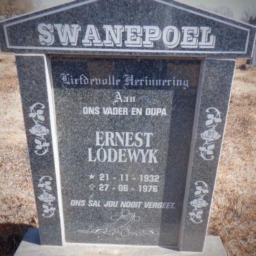 SWANEPOEL Ernest Lodewyk 1932-1976
