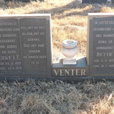 VENTER Gert J.E. 1907-1974 &amp; Bettie 1907-1989
