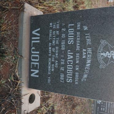 VILJOEN Louis Jacobus 1968-1987