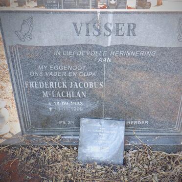 VISSER Frederick Jacobus McLachlan 1933-1999 :: VAN NIEKERK Elsa 1952-1999
