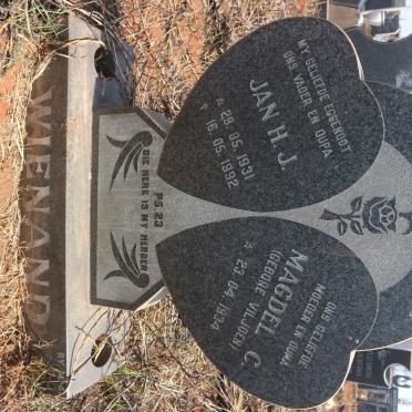 WIENAND Jan H.J. 1931-1992 &amp; Magdel C. VILJOEN 1934-