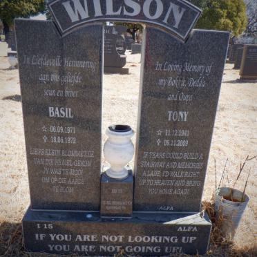 WILSON Tony 1941-2009 :: WILSON Basil 1971-1972