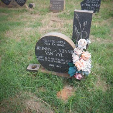 ZYL Johnny, van 1918- &amp; Nonnie 1922-