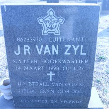 ZYL J.R., van -1998