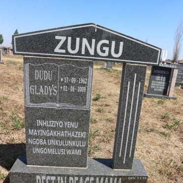 ZUNGU Dudu Gladys 1962-2009