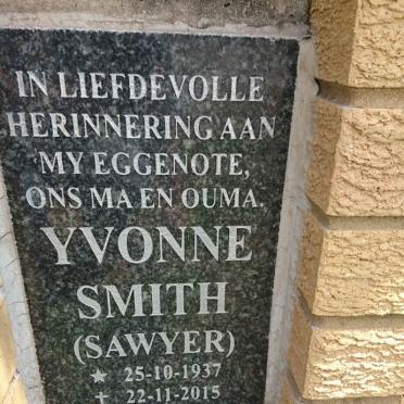 SMITH Yvonne 1937-2015 