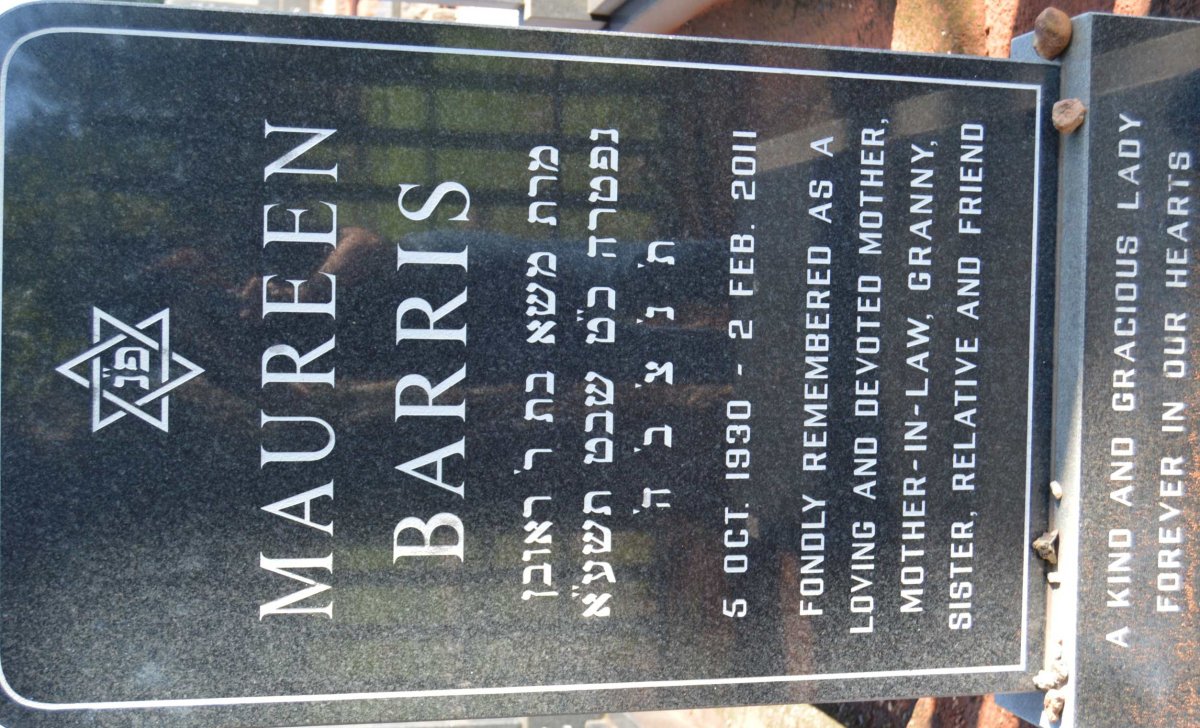 BARRIS Maureen 1930-2011