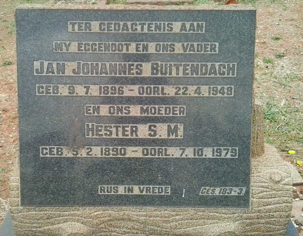 BUITENDACH Jan Johannes 1896-1948 &amp; Hester S.M. 1890-1979