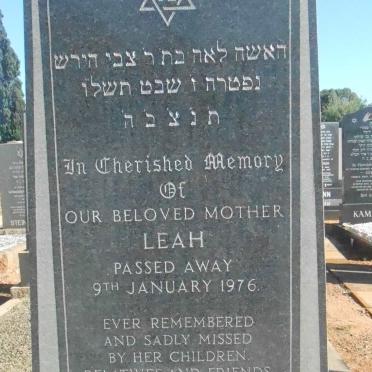 CHAIT Leah -1976