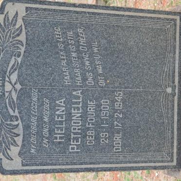 DAVIDS Helena Petronella nee FOURIE 1900-1945