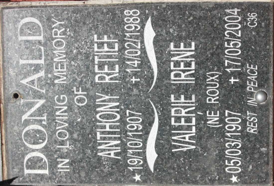 DONALD Anthony Retief 1907-1988 &amp; Valerie Irene ROUX 1907-2004