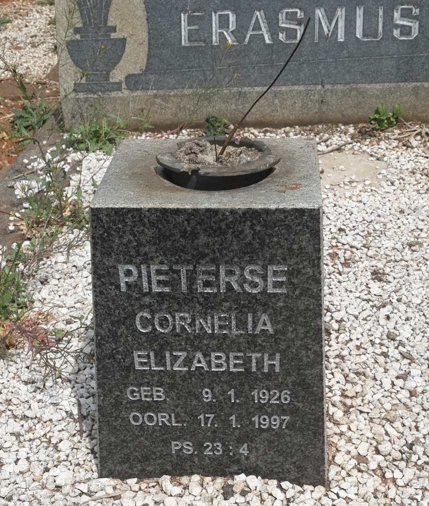 ERASMUS Pieter 1897-1968 :: PIETERSE Cornelia Elizabeth 1926-1997