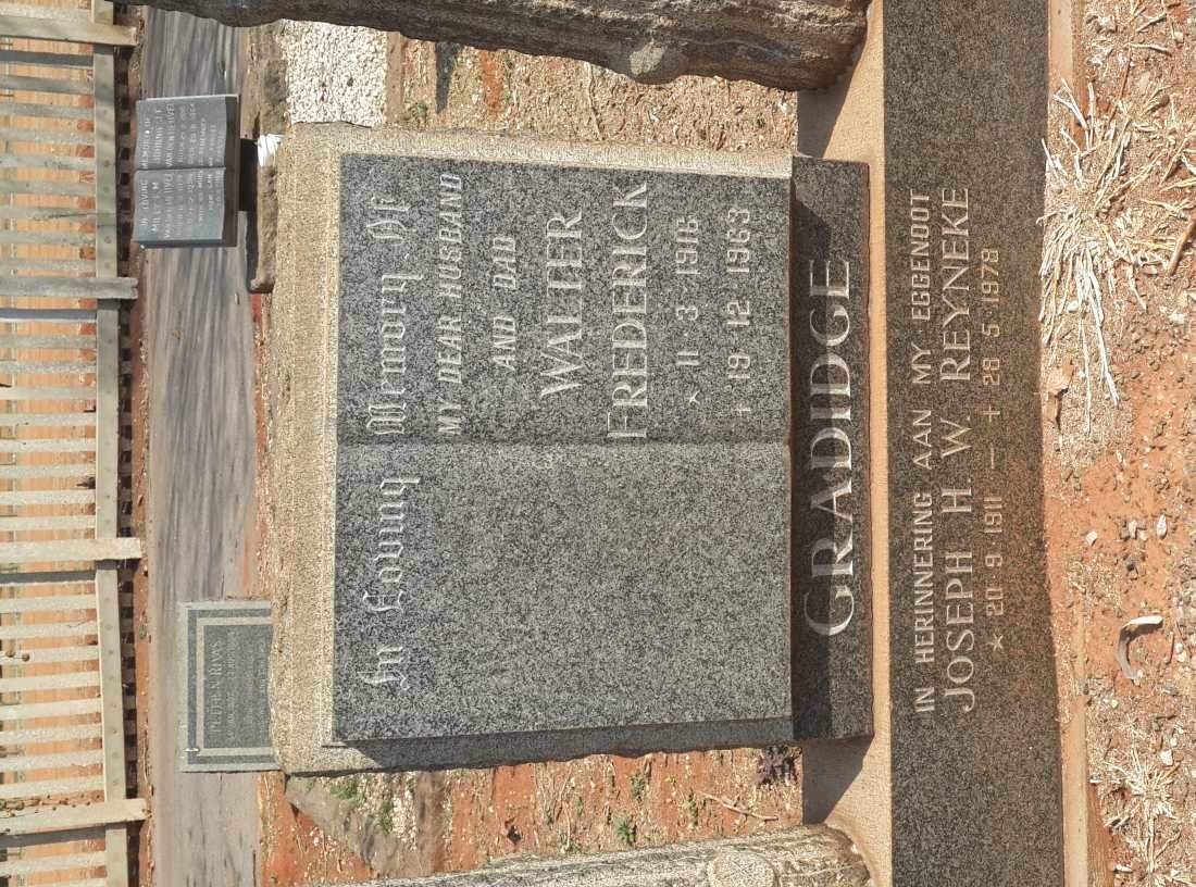 GRADIDGE Walter Frederick 1916-1963 :: REYNEKE Joseph H.W. 1911-1978