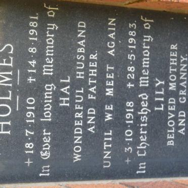 HOLMES Hal 1910-1981 &amp; Lily 1918-1983