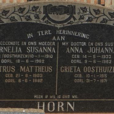 HORN Petrus Mattheus 1903-1982 &amp; Cornelia Susanna OOSTHUIZEN 1910-1962 :: OOSTHUIZEN Grieta 1915-1971